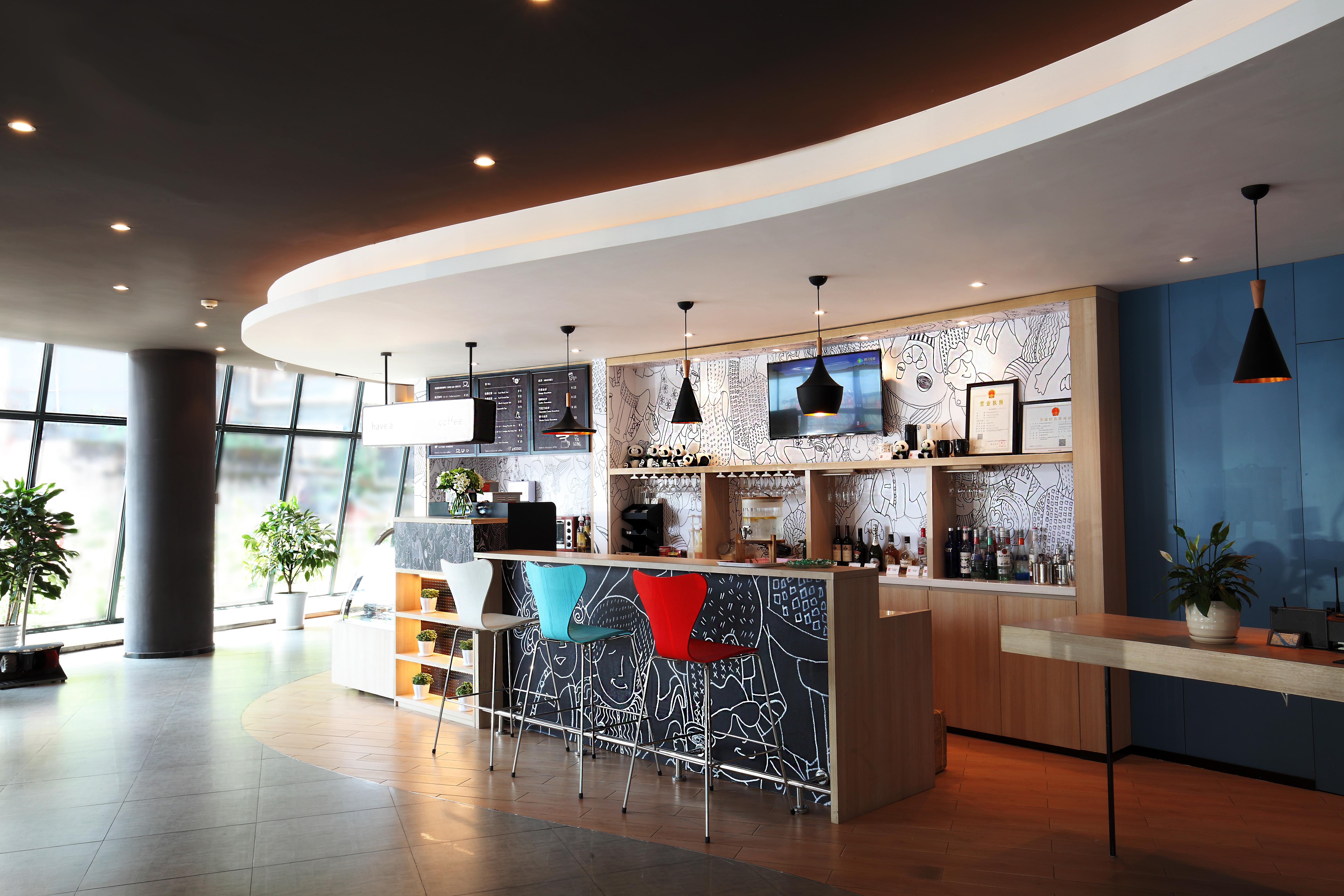 Ibis Ya An Langqiao Hotel Ya'an Exterior photo